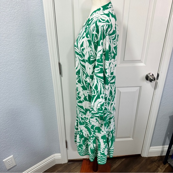 Mlle Gabrielle Size 2X Green White Patterned Ruffle Hem Shift Dress midi Resort - Picture 5 of 13
